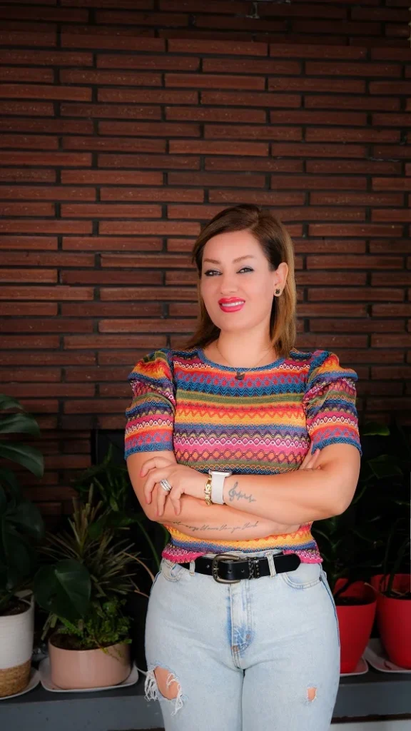 about mahsa phi beauty